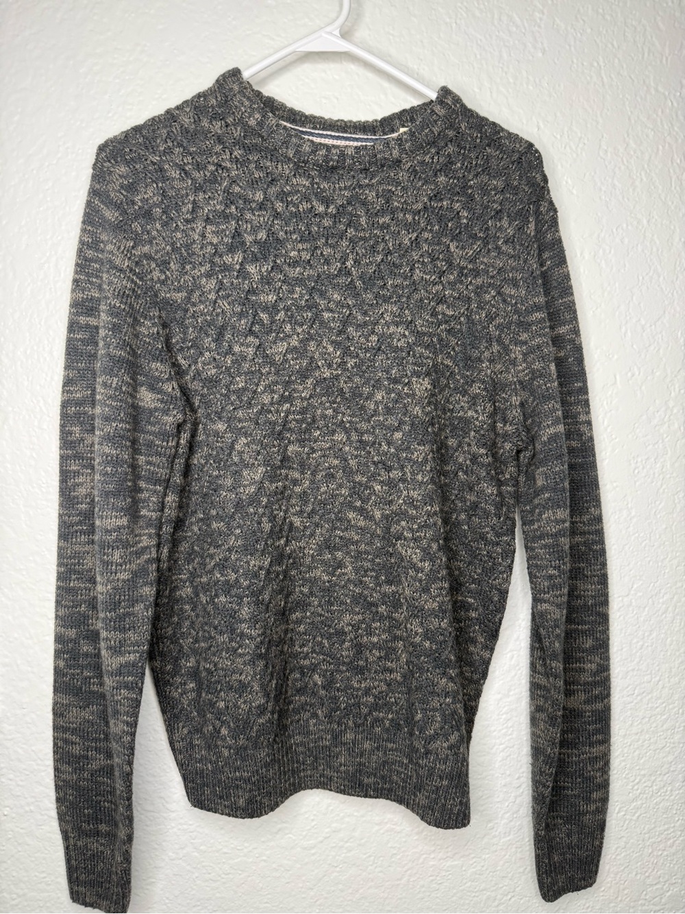 American Threads Heathered Charcoal Cable Crewneck Sweater